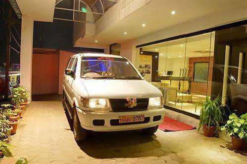 Hotel Vinayaga By Poppys ,Kumbakonam Exteriér fotografie
