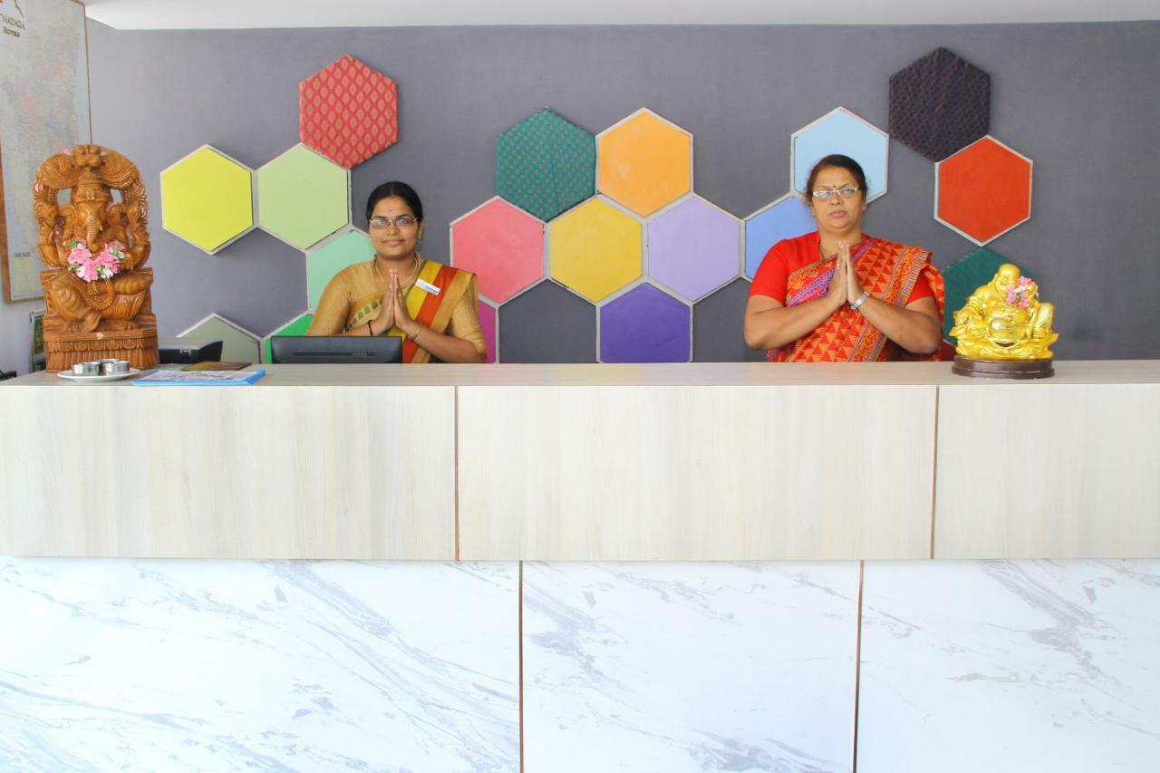 Hotel Vinayaga By Poppys ,Kumbakonam Exteriér fotografie